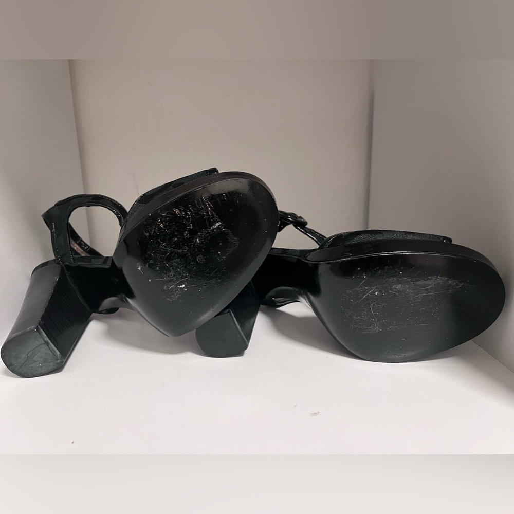 VTG Y2K Coach Signature Logo T-Strap Black Heels Size 7.5 - Picture 4 of 5